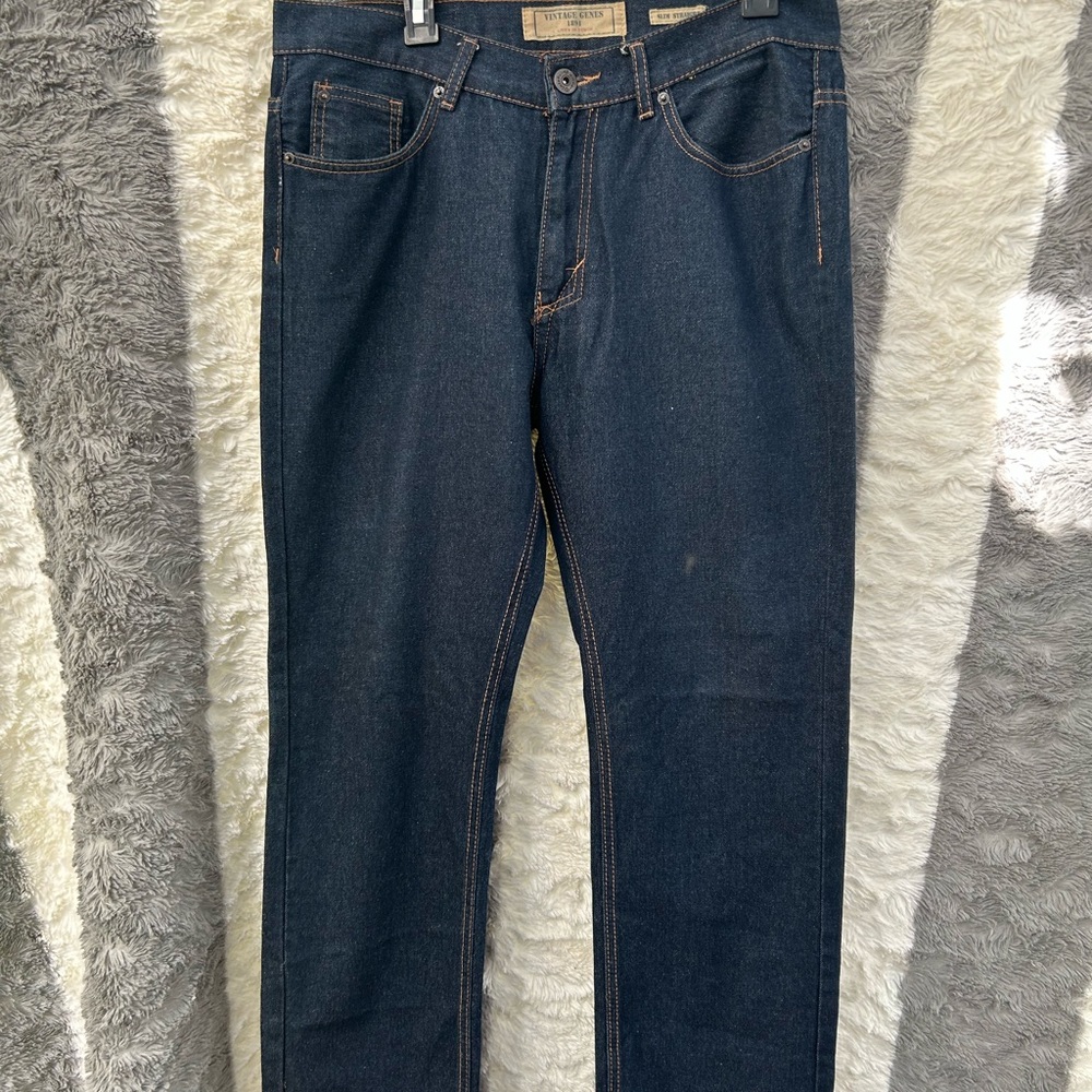 Vintage Genes Slim Straight Jeans
